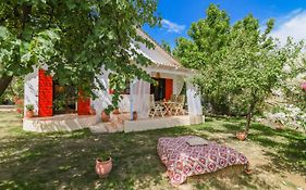 Therianos Traditional Villas